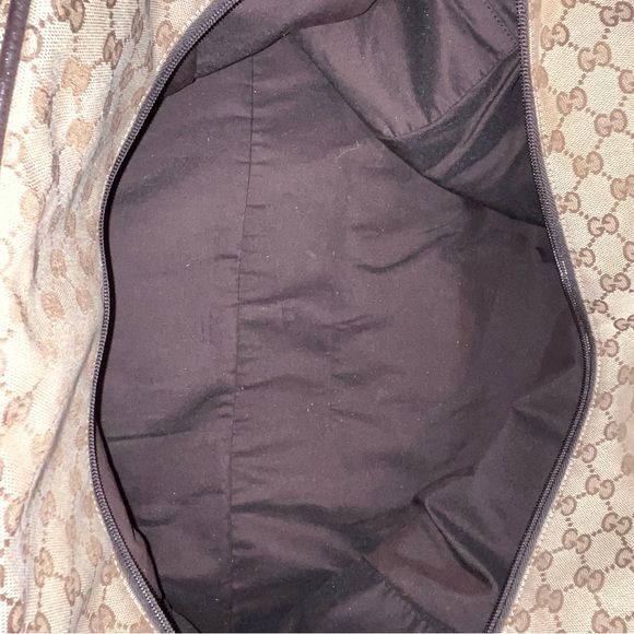 GUCCI GG Web Supreme Monogram Large Duffle - Picture 7 of 10